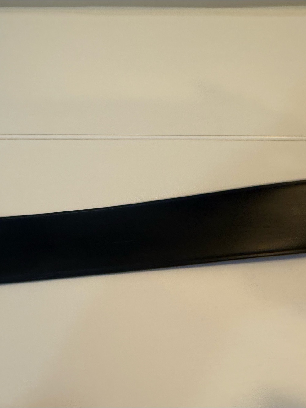 Louis Vuitton Black Leather Belt with Silver Toned LV Buckle - Picture 8 of 16